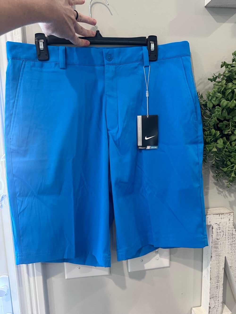 Nike Men’s Bright Blue Flat Front Athletic Shorts